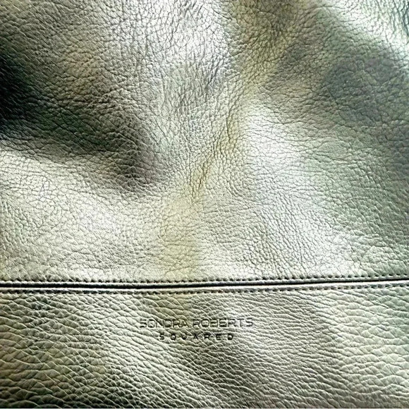 NWOT Sondra Roberts Leather Squared Hobo Bag With Tassel - Picture 6 of 11